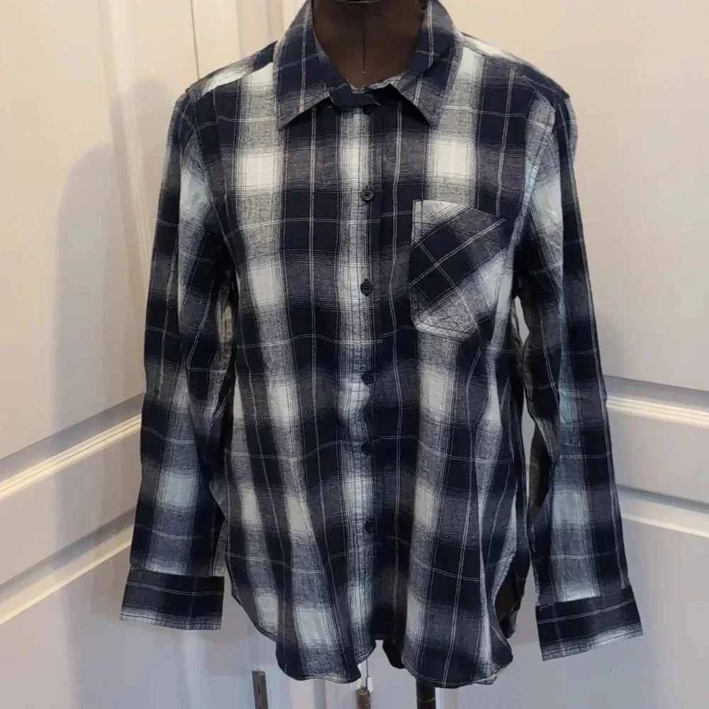 Time and Tru women's flannel long sleeve